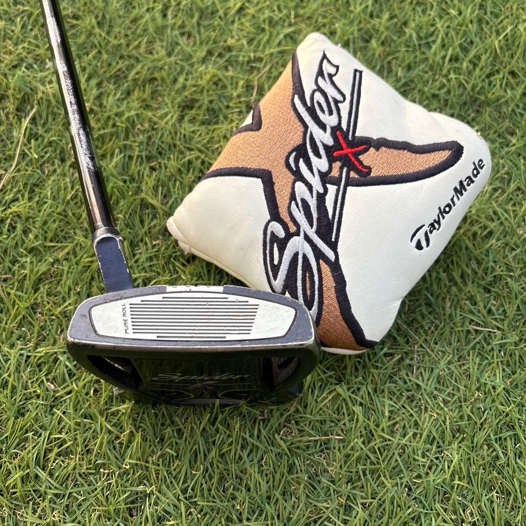 レフティ　スパイダーＸ　パター