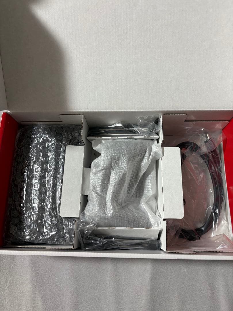 任天堂Switch 本体 ネオンブルー／ネオンレッド