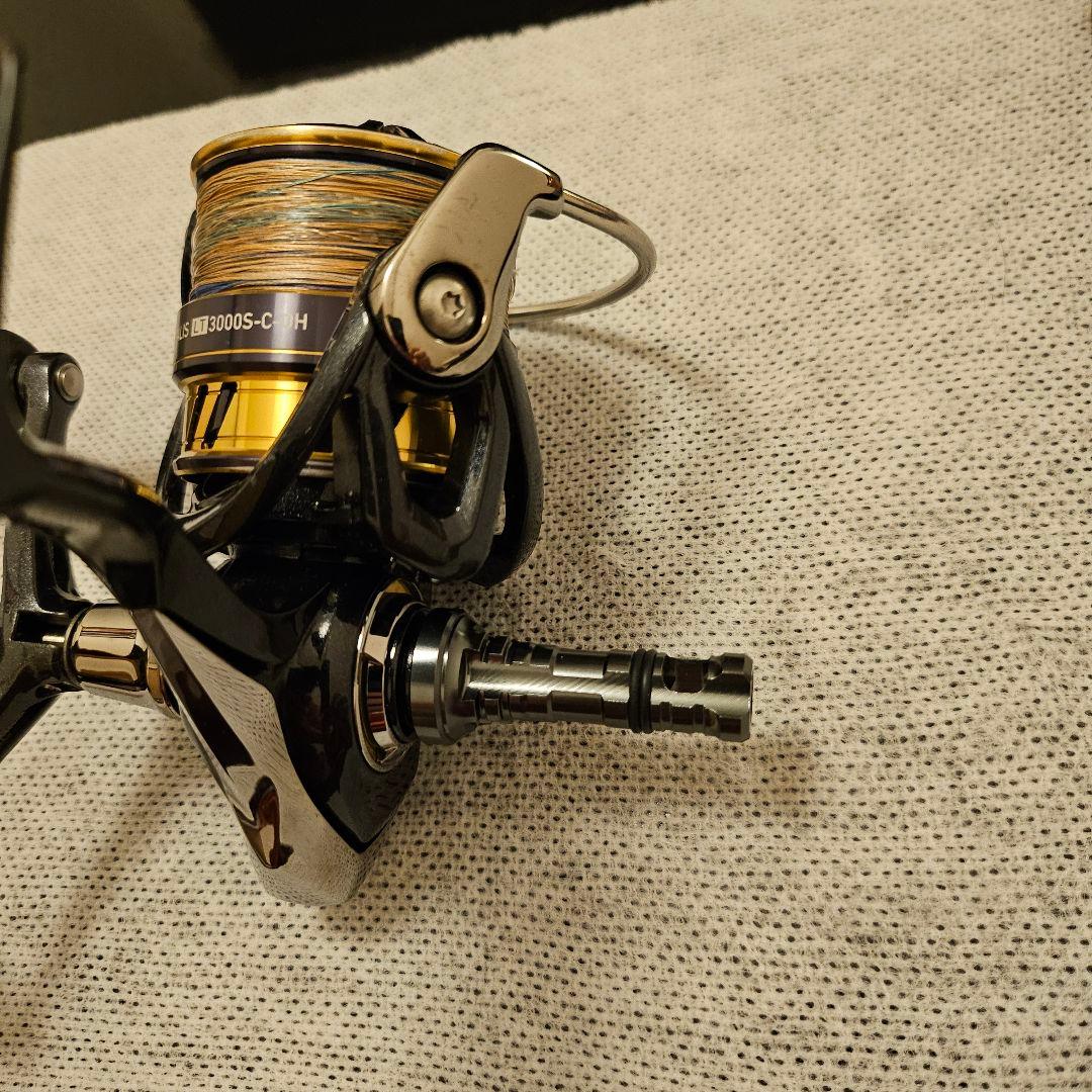 Daiwa Legalis 3000、スペア用フリームススプール付き
