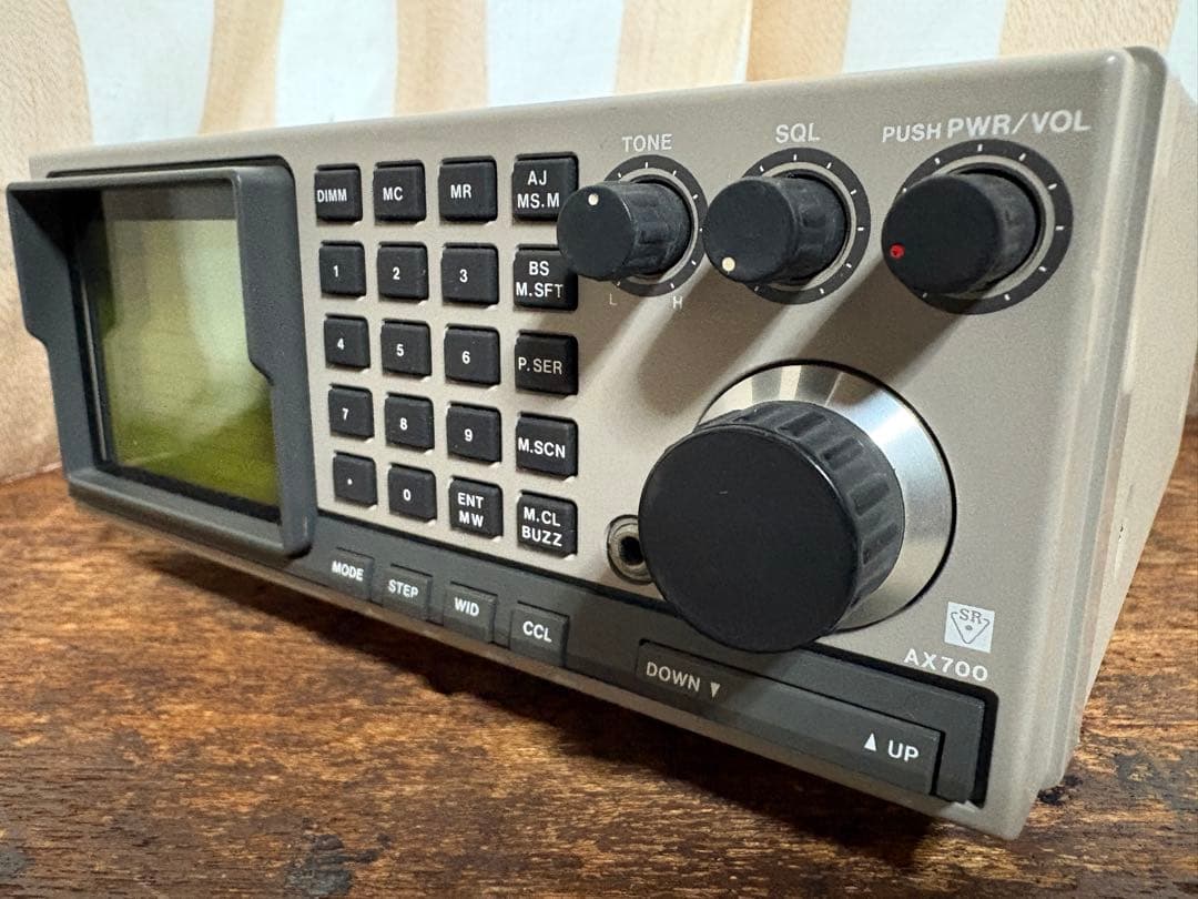 値下げ中　希少STANDARD AX700B 受信機 50-905MHz元箱付