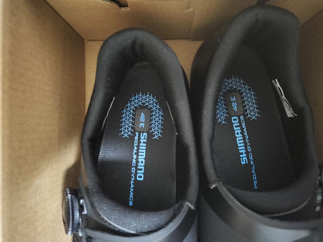 SHIMANO RC-3 SH-RC302 42サイズ SPD-SLクリート