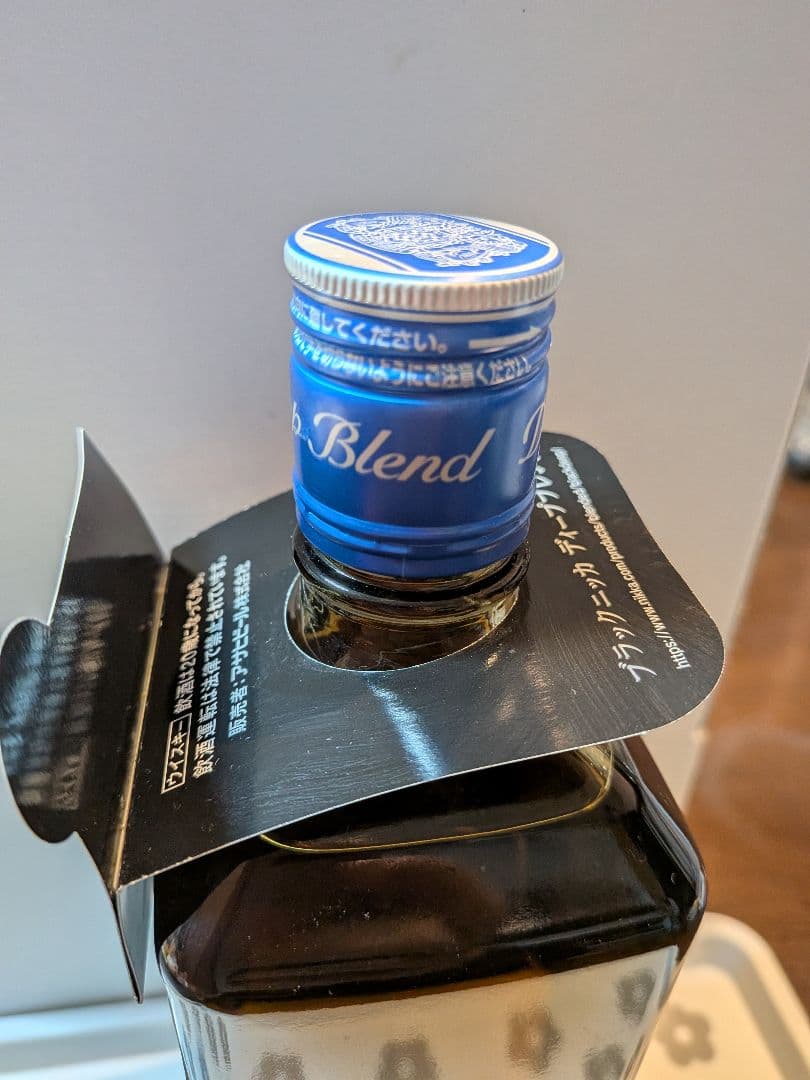 ブラックニッカ　ナイトクルーズ　ディープブレンド 700ml