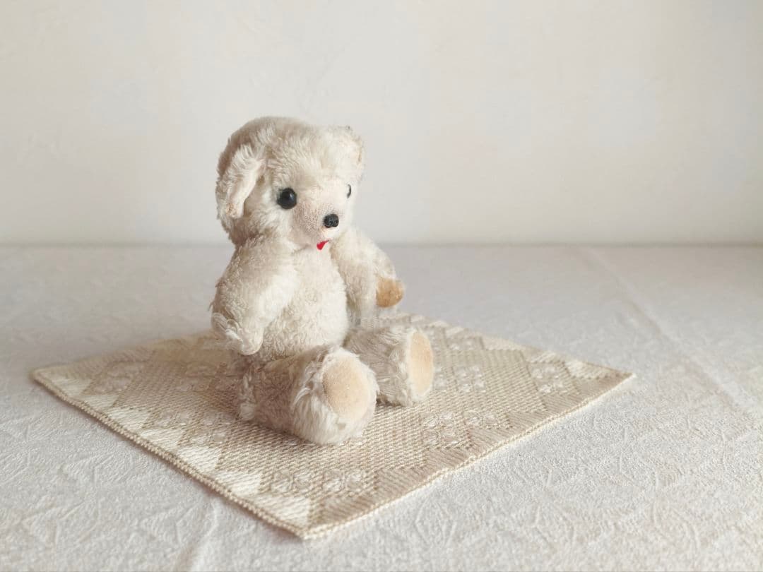 【komakiさま】vintage bear ❀ ベロのでた愛くるしいクマちゃん
