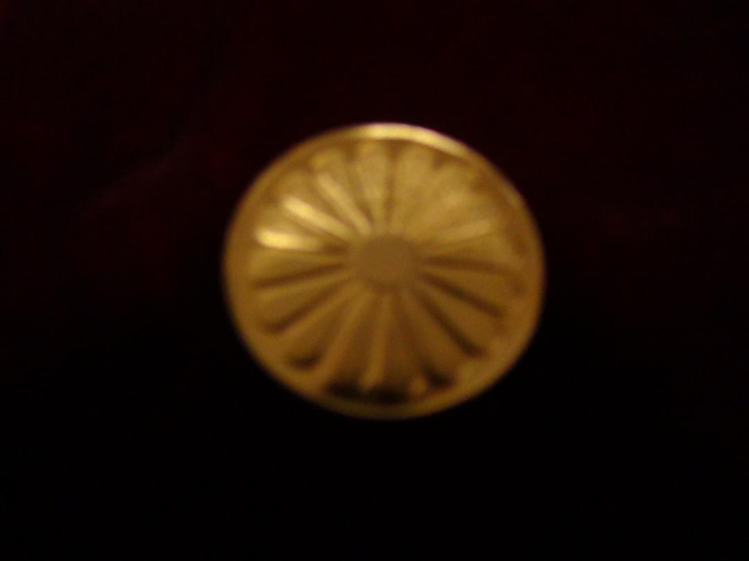 昭和天皇 御在位五十年記念メダル 新品未使用 !。