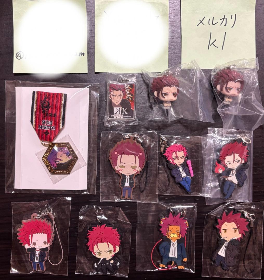 周防尊 吠舞羅 グッズ 缶バッジ トレカ アニカプ マスクケース 軍服 ②