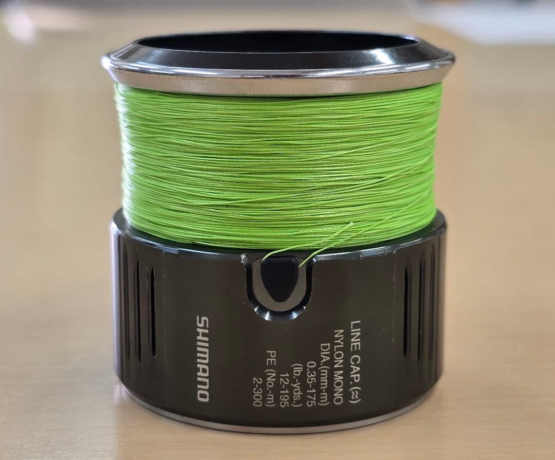 シマノ 22ステラ C5000XG 純正スプール ①