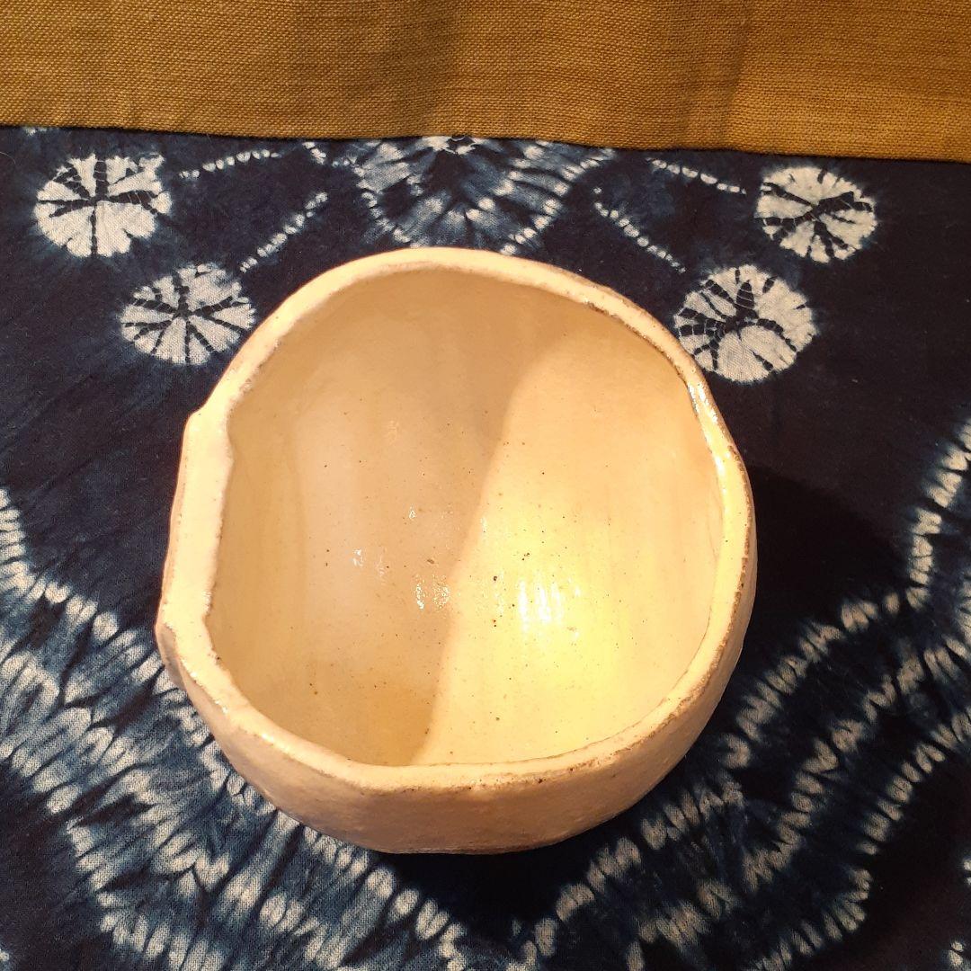 故、石田陶春　作　刷毛目俵型旅茶碗