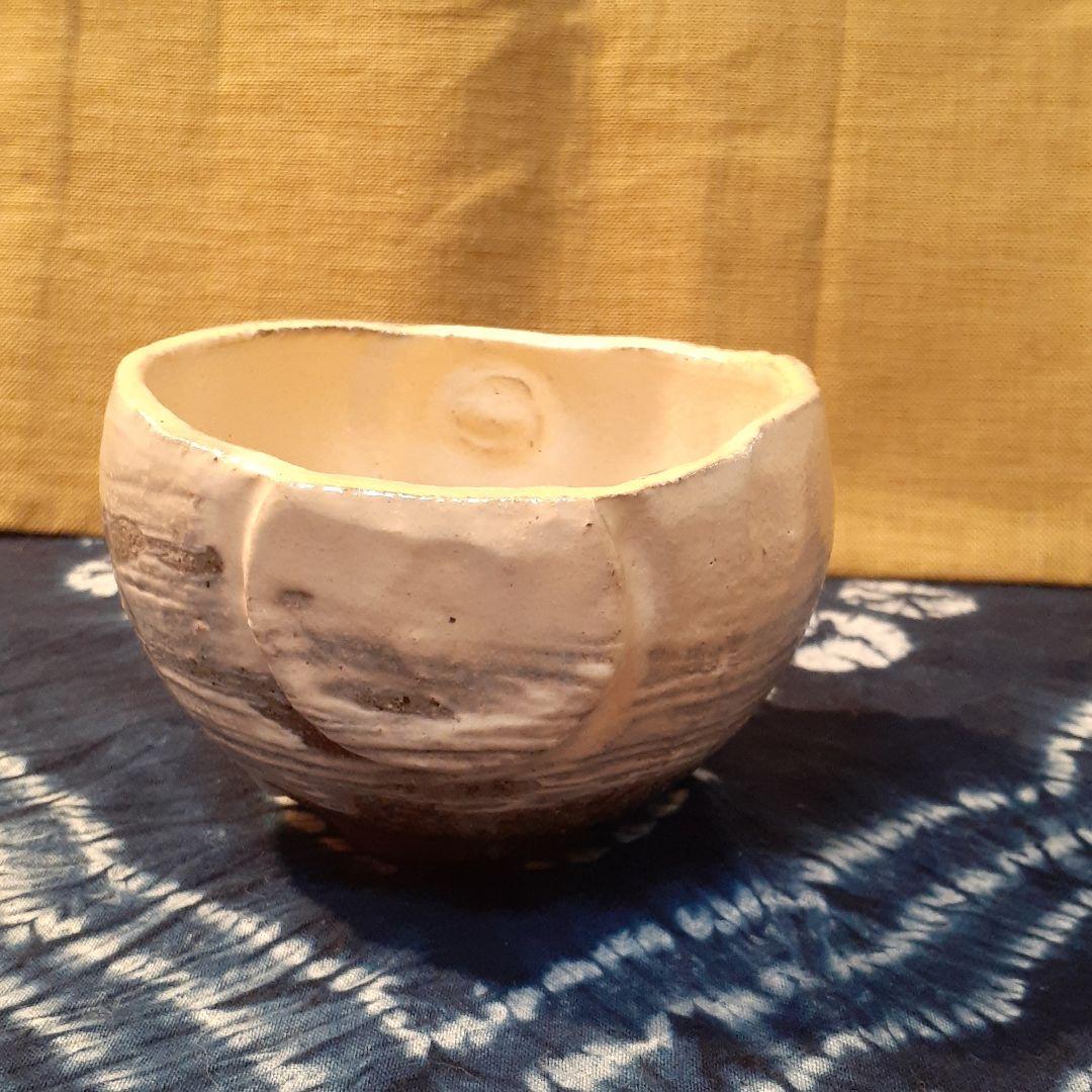 故、石田陶春　作　刷毛目俵型旅茶碗