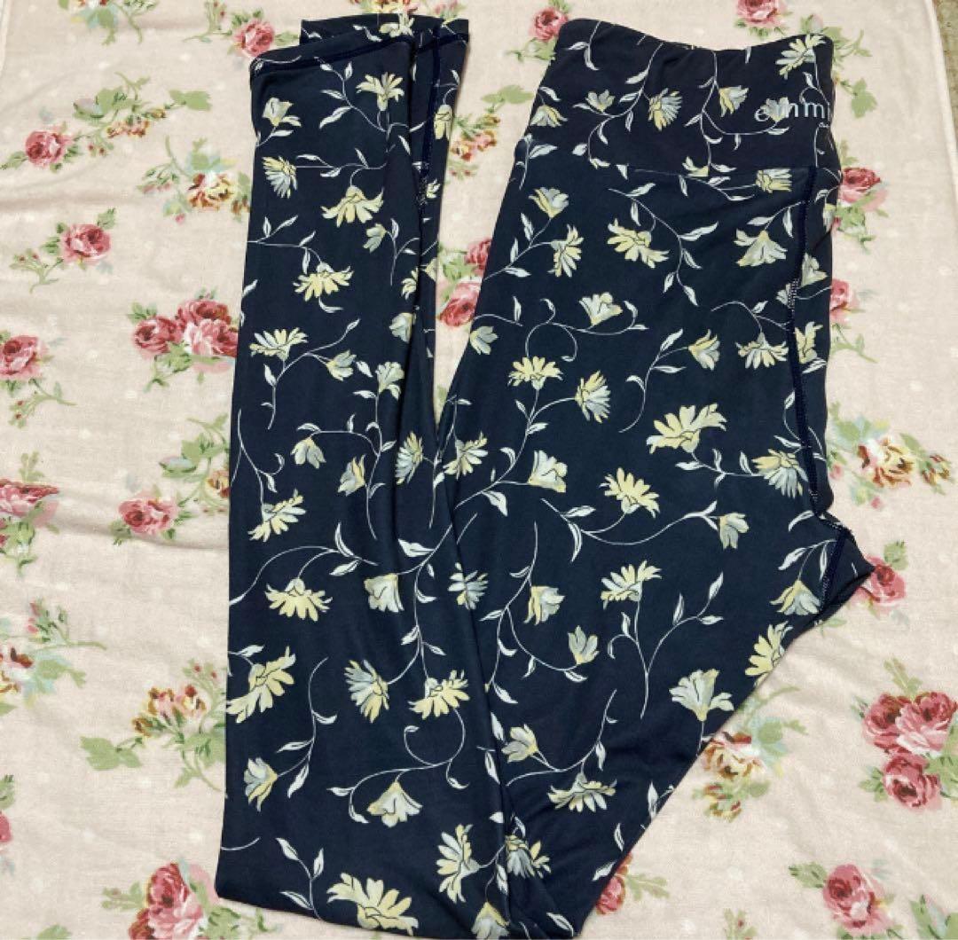 エミヨガ emmi yoga ヨガウェア セットアップ M