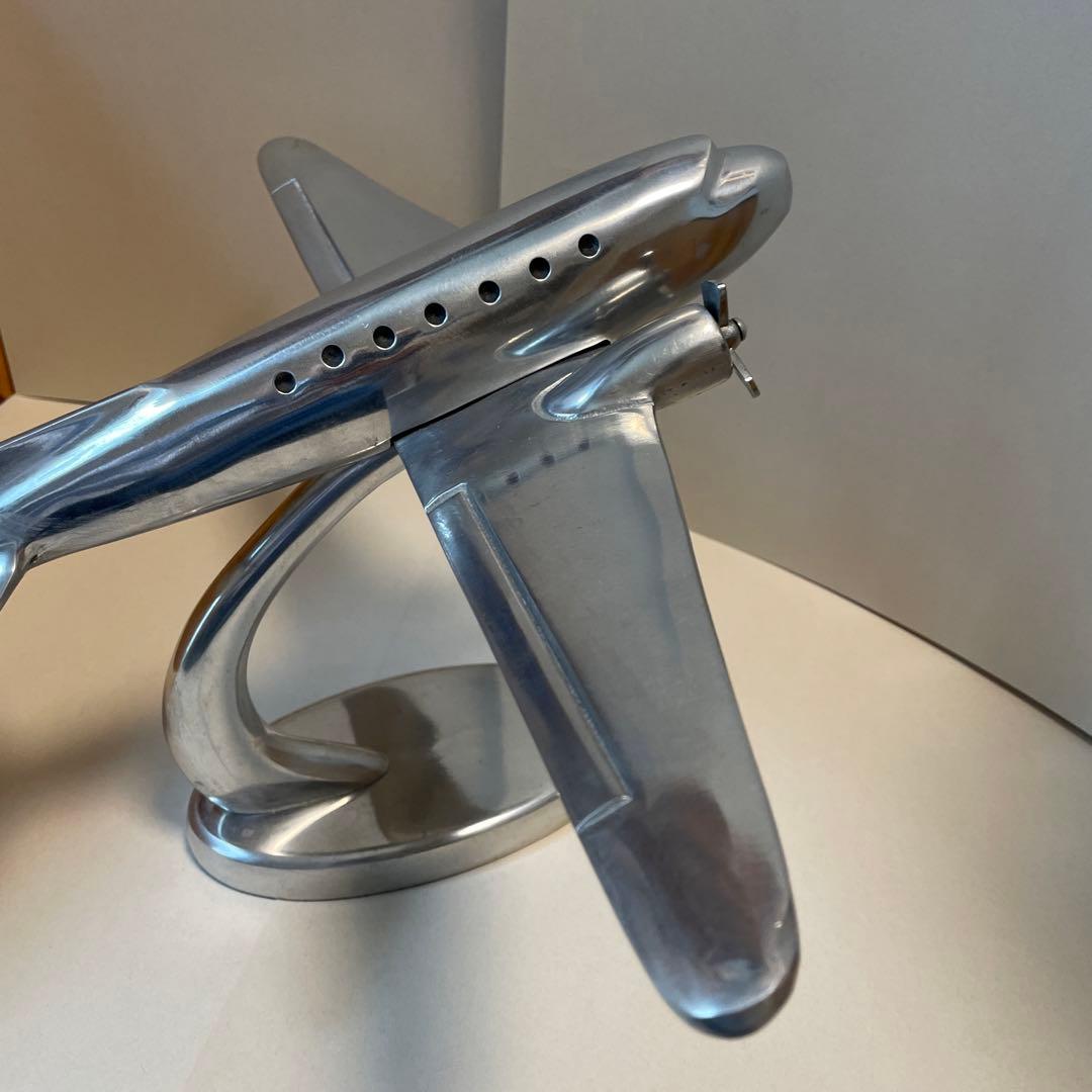 2311.メタル製 飛行機模型