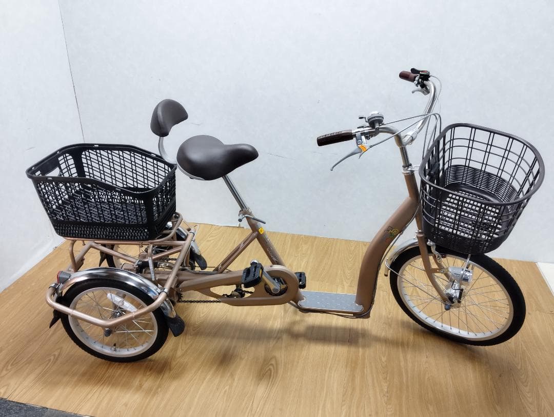 K☆197 サギサカ 3輪自転車 LiveLy こげーる cogelu-9042