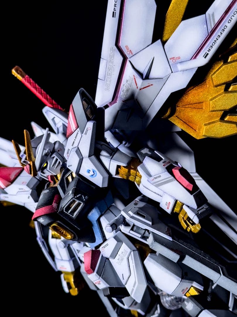 HG マイティーストライクフリーダムガンダム グラデーション塗装 塗装済み完成品
