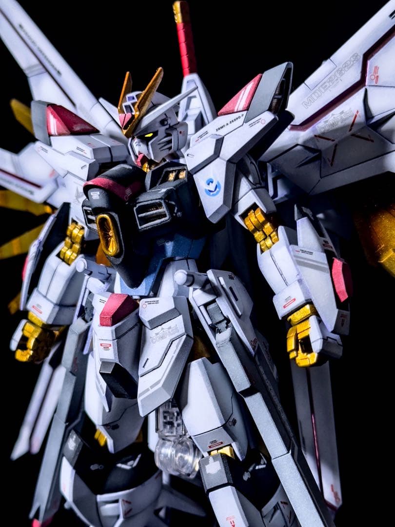 HG マイティーストライクフリーダムガンダム グラデーション塗装 塗装済み完成品