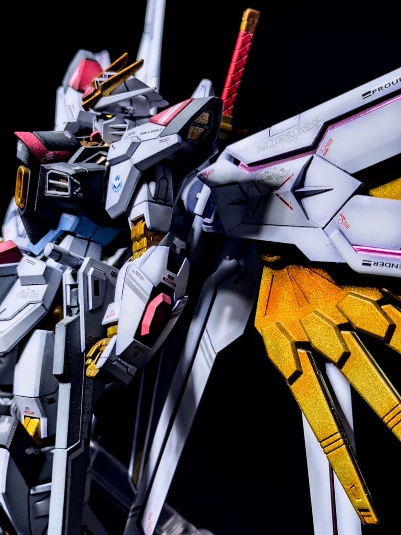 HG マイティーストライクフリーダムガンダム グラデーション塗装 塗装済み完成品
