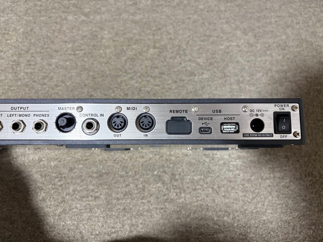 ZOOM G11 マルチエフェクター