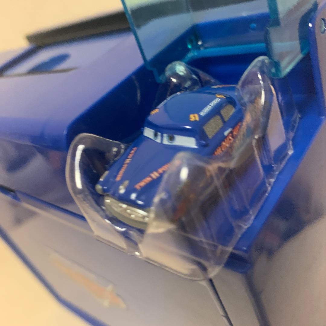 Pixar カーズ　ライトニングマックイーン ドッグハドソン プレイセット