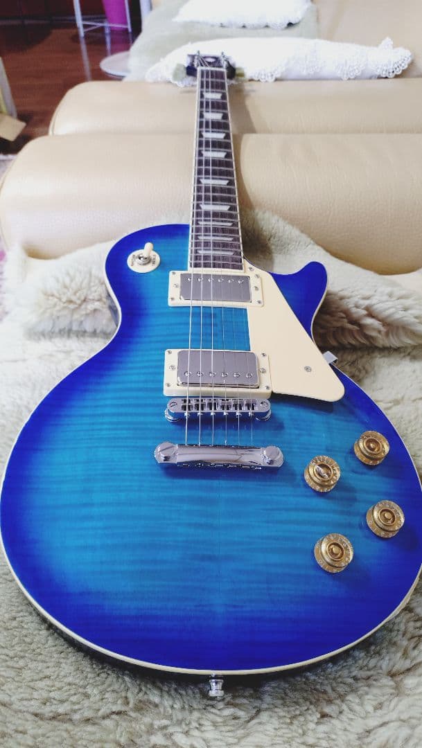 シャインタイガー　レスポールギター