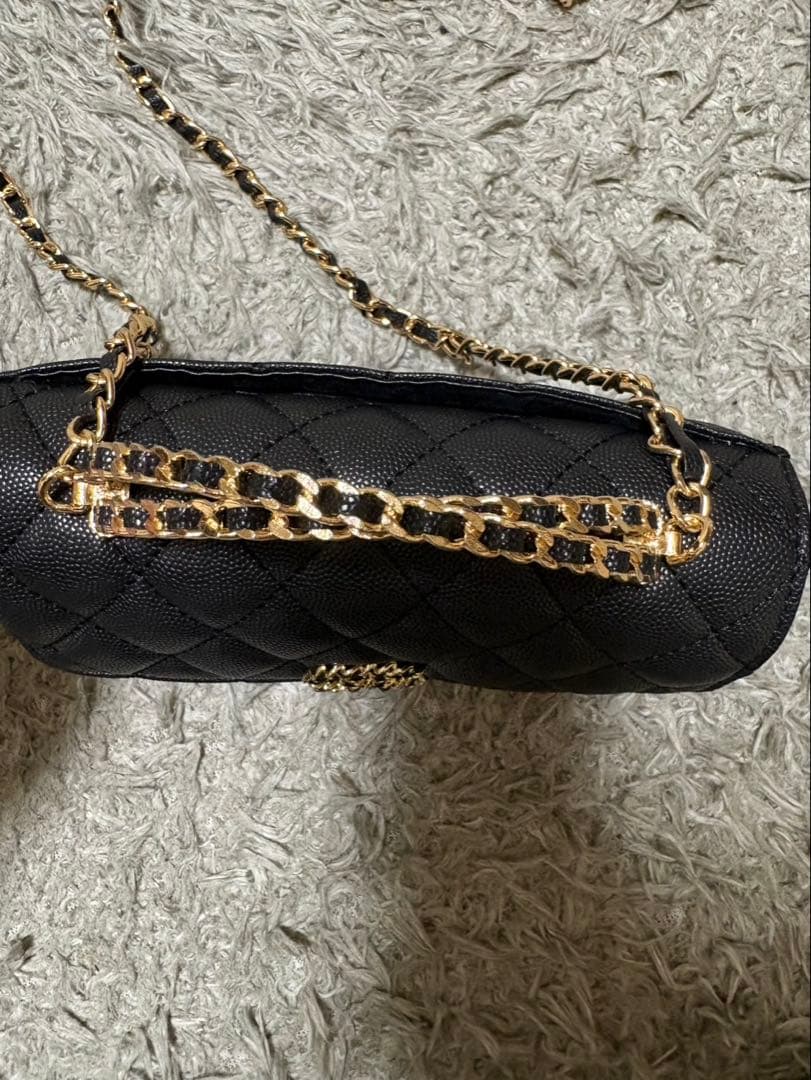 CHANEL ブラックレザー バッグ　ノベルティ