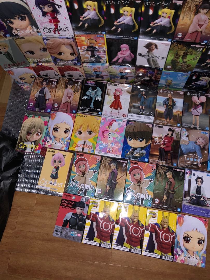 ぼっちざろっく　ヒロアカ　遊戯王　推しの子　スパイファミリー　ワンピース　98個