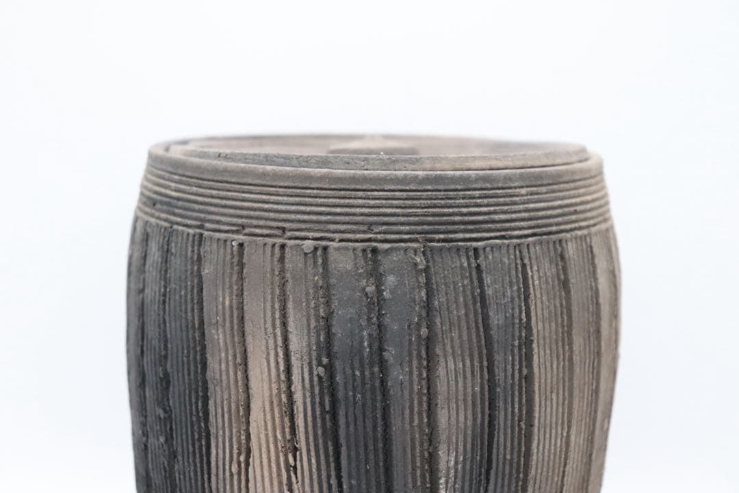 坂田甚内作　黒陶窯変深甚紋水指　茶道具　送料込み250825