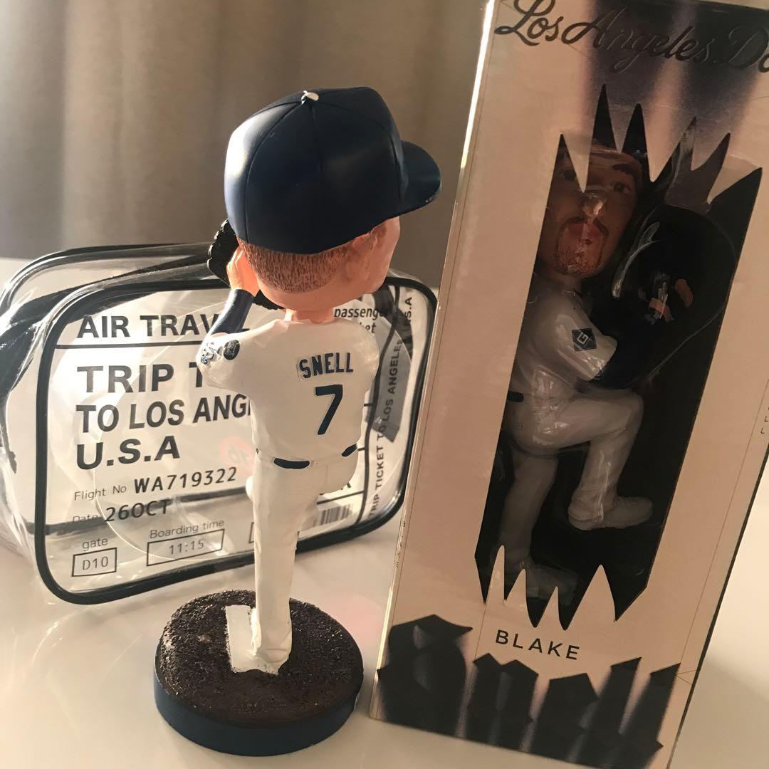 優勝　最新　球場配布限定品　非売品　ロサンゼルス・ドジャース レプリカトロフィー