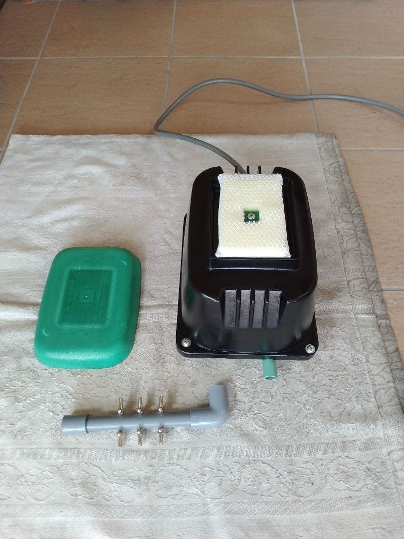 【テクノ高槻（HP-60HT）60L】387　エアポンプ　ブロワー　浄化槽