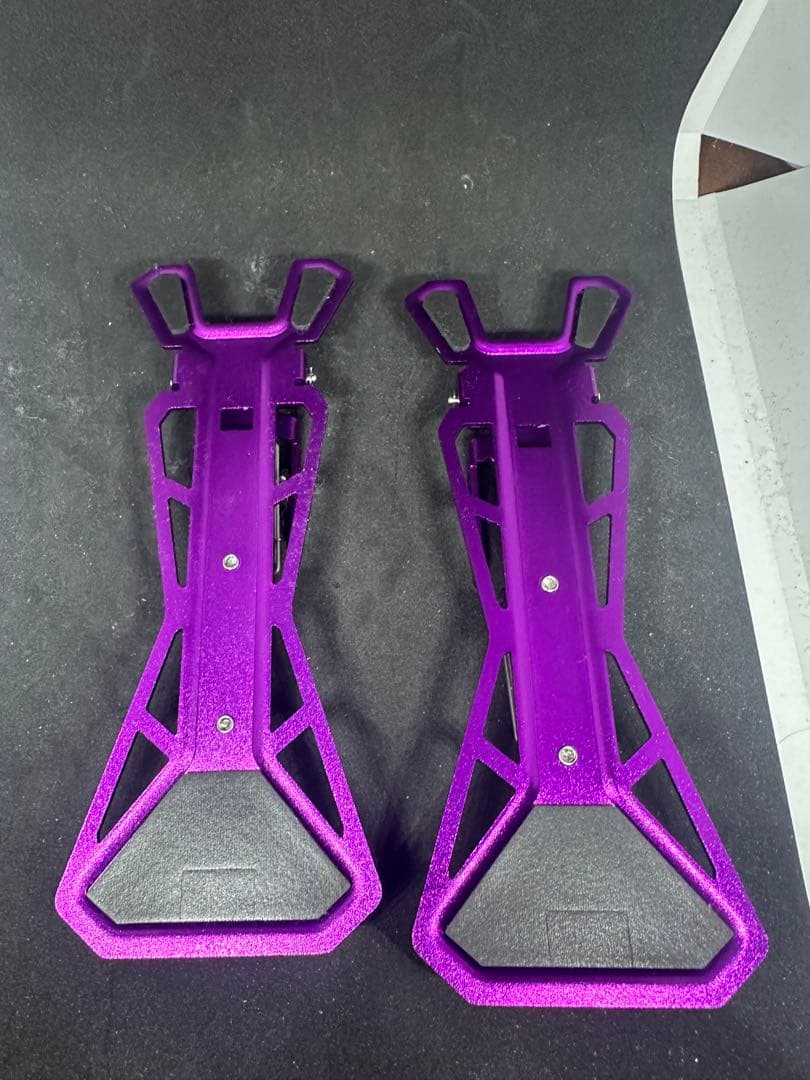 ダイワ　クリスティア　限定ふんばるスタンド　片方のみ！