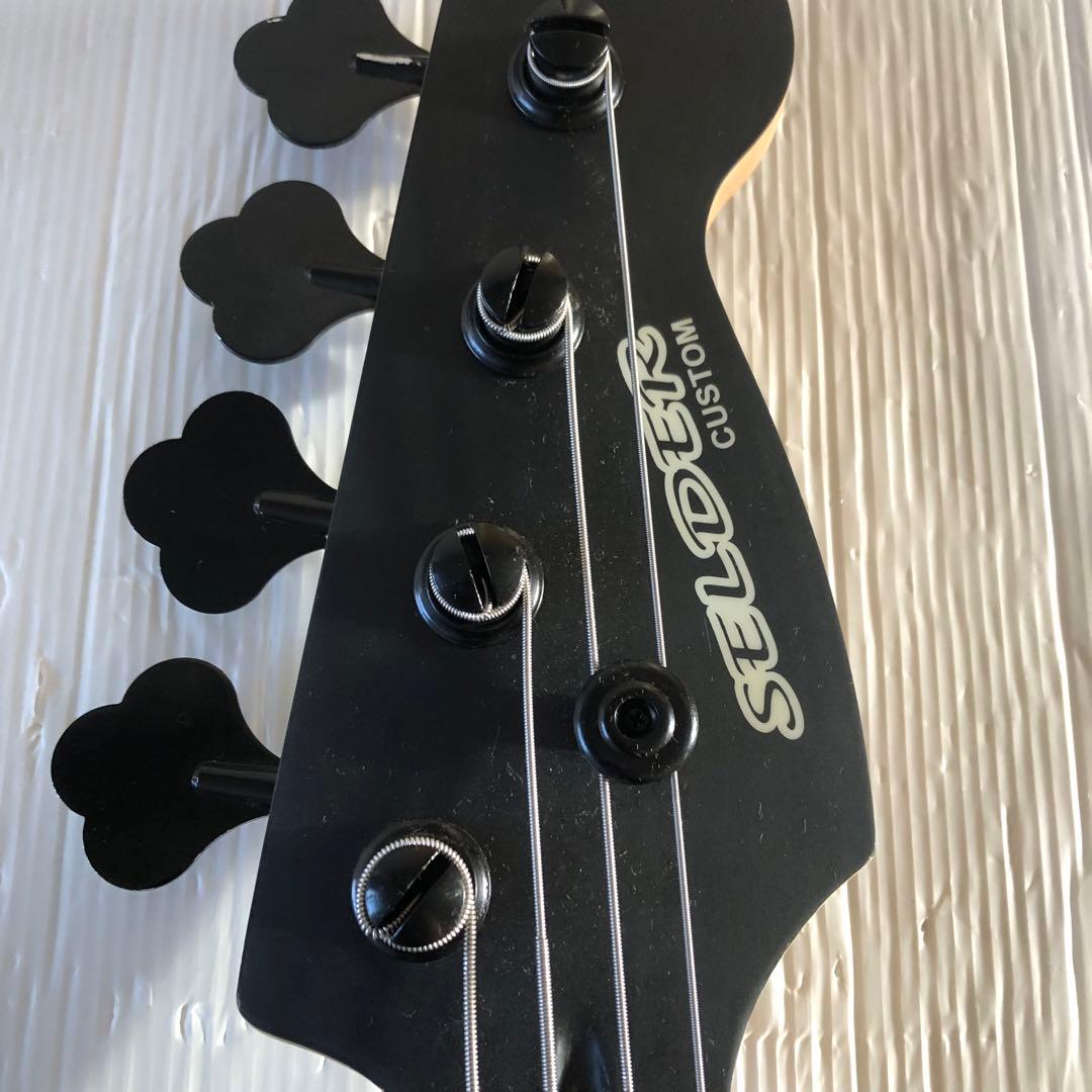 selder custom ブラック　エレキベース