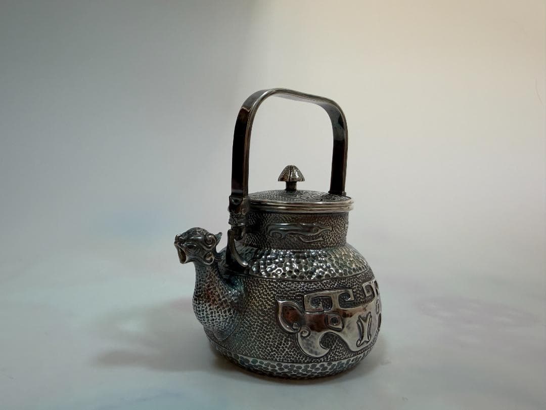 純銀製 饕餮文 獣口 湯沸 銀瓶 煎茶道具