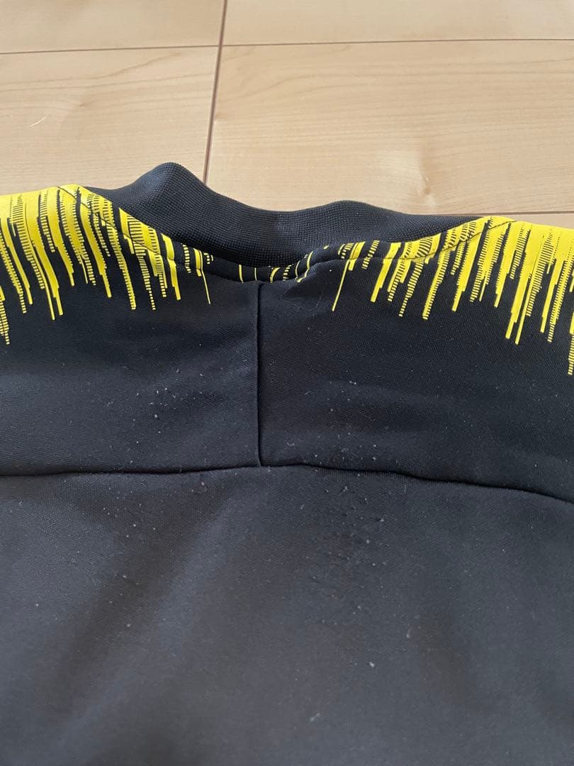 サッカーナイキマンチェスターシティMCFCアンセムジップジャケット黒黄