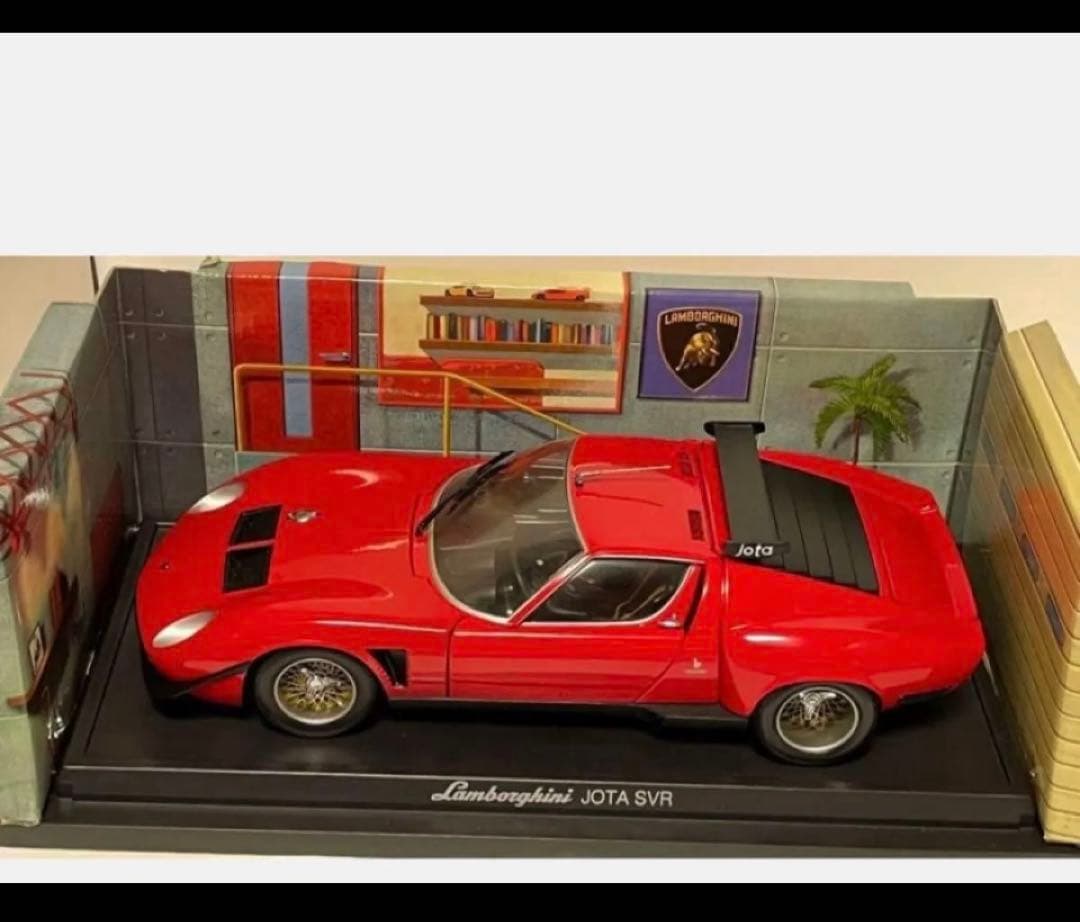 ランボルギーニイオタSVR 1/18 京商　Kyosho 118ミニカー