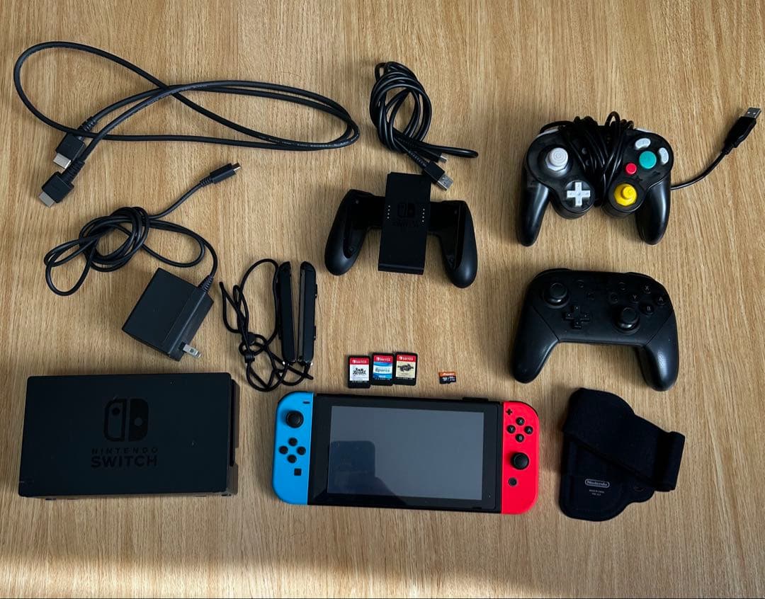 骨*折様 Nintendo Switch本体スマブラモンハンスイッチスポーツ他付