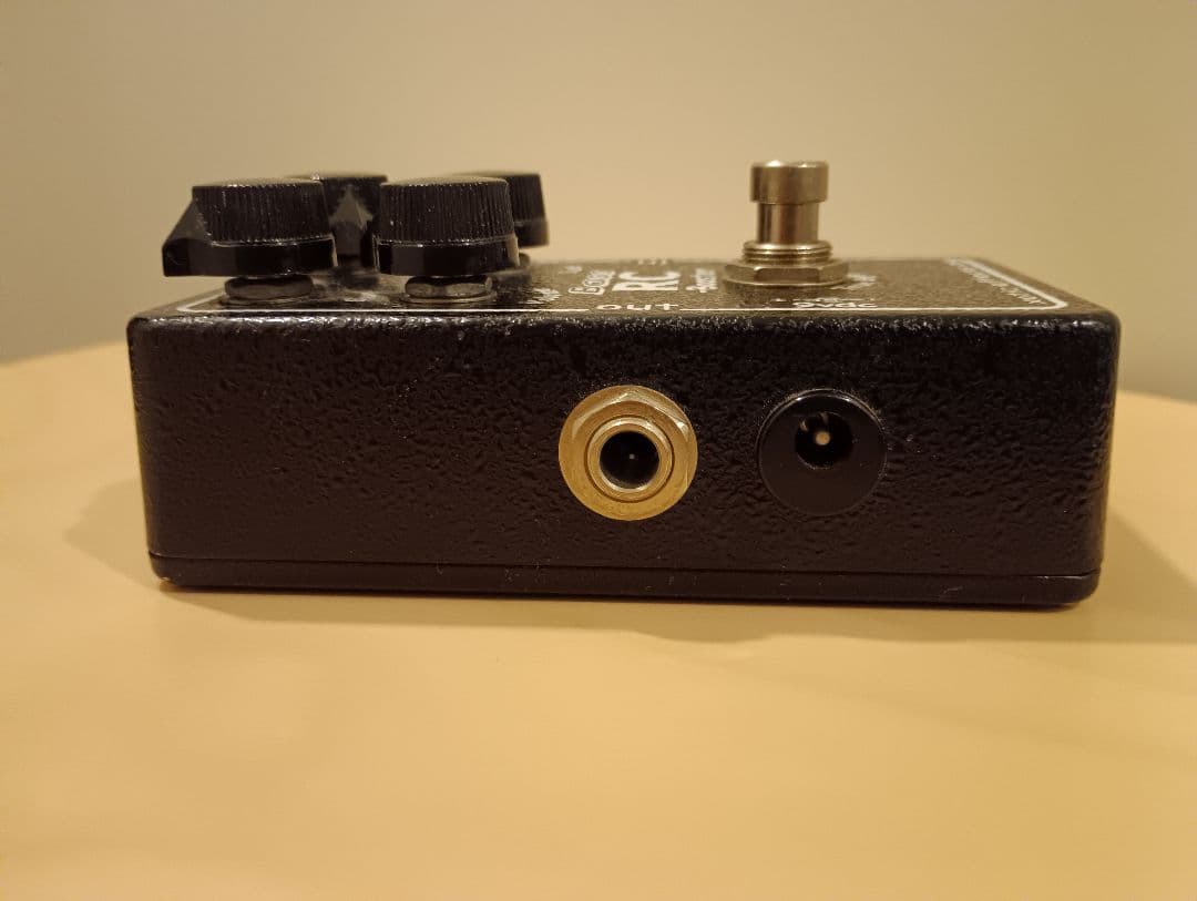Xotic BASS RC Booster（アダプターおまけ付き）
