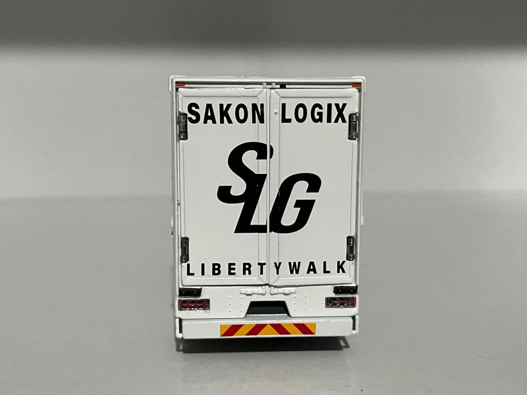 【最終価格】1/64ミニカー GCD LBWK ふそう リバティーウォーク