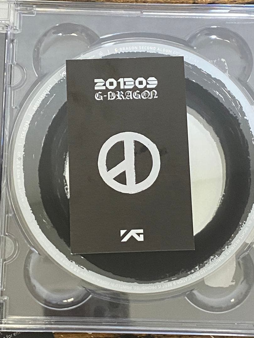 希少　BIGBANG G-DRAGON COUP D'ETAT アルバム トレカ