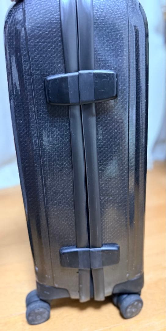 【機内持ち込み 超軽量】サムソナイト ライトキューブ スピナー55グラファイト