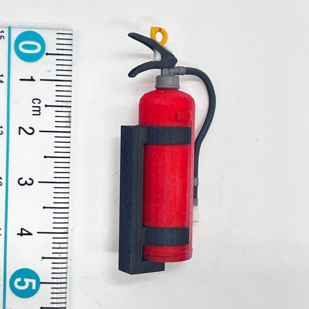 1/12 消火器5個　スタンド付き　ミニチュア　フィギュア　ジオラマに