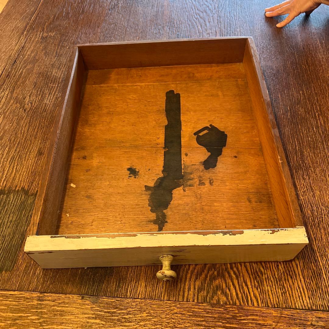 フランスアンティーク　ダイニングテーブル