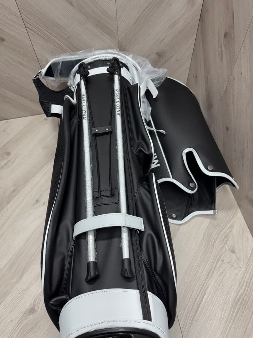 マークアンドロナ　キャディバッグ