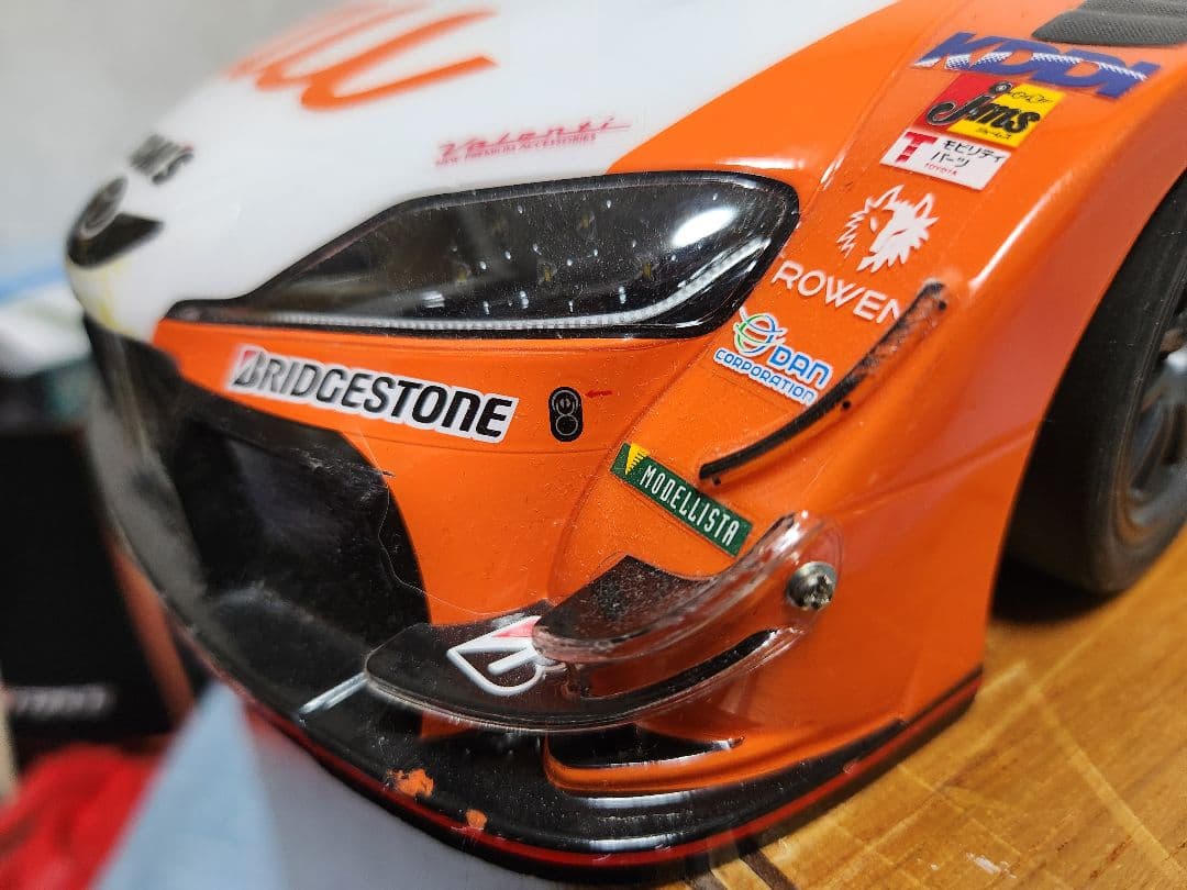 タミヤXB 1/10 au TOM'S GR Supra　スープラ　ボディ