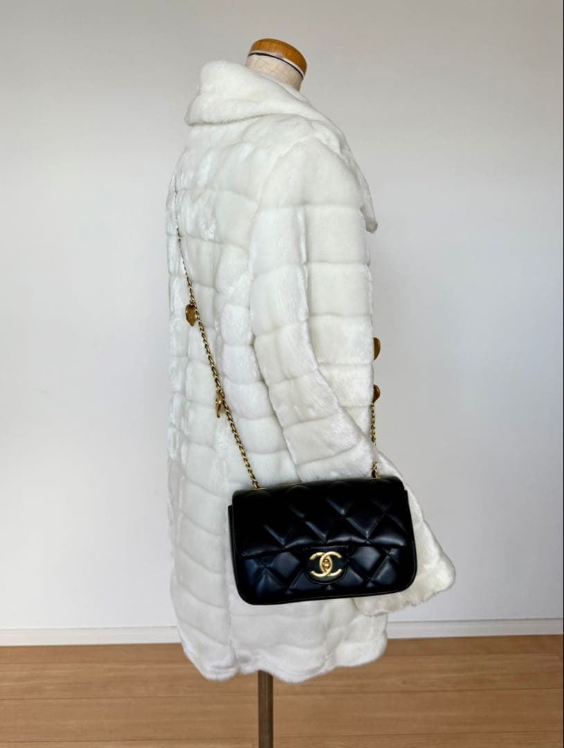 CHANEL ショルダーバッグ　ハート　チェーン　ノベルティ　週末価格❗️