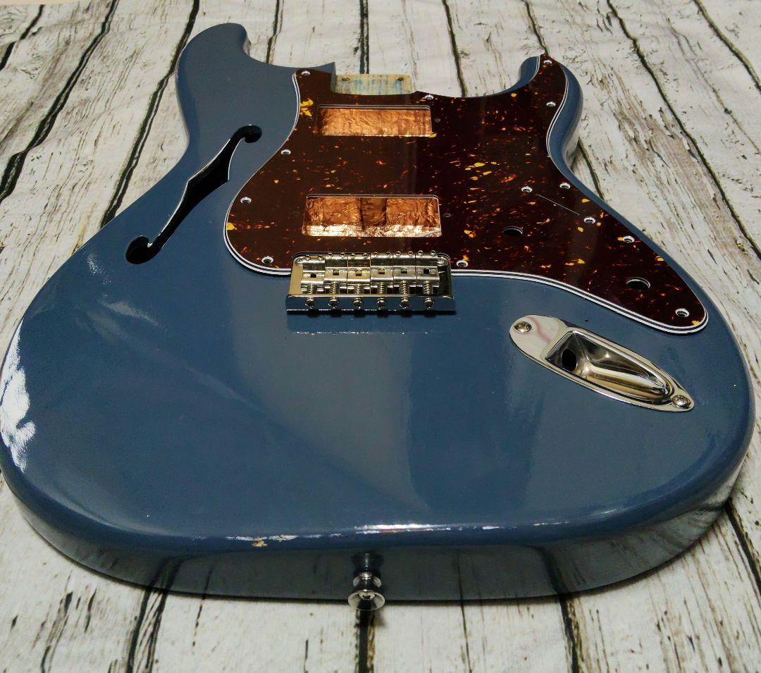 ストラトキャスタータイプ　ボディ　シンライン　セミアコ　エレキギター