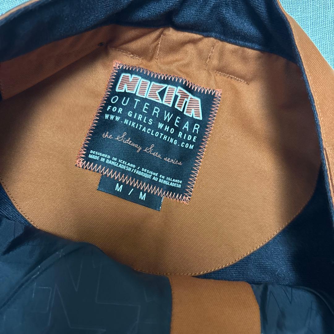 【未使用タグ付】NIKITA レディース M スノーボードウエア　ジャケット
