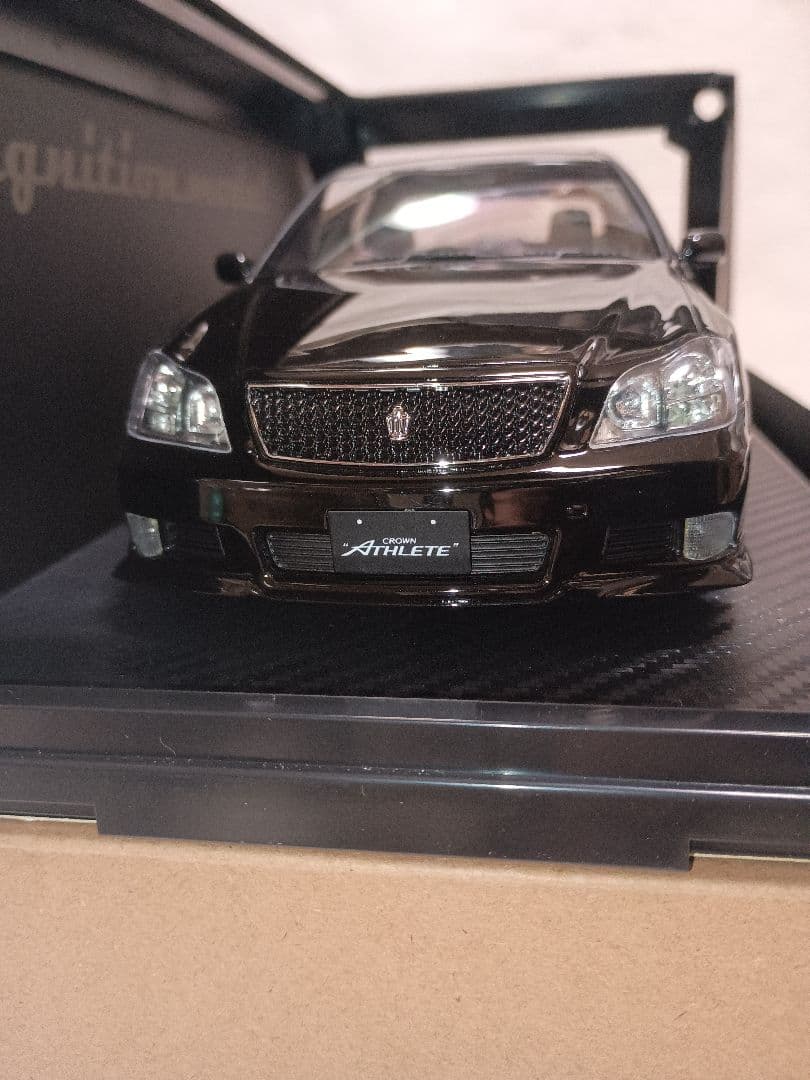 イグニッションモデル1/18 トヨタ　クラウン　GRS180 3.5 アスリート