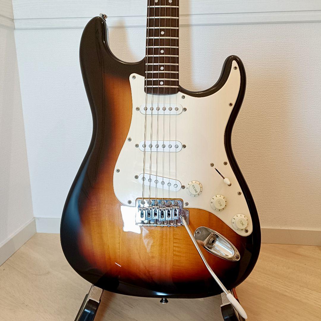 【メンテ済み】Squier ストラトキャスター エレキギター本体 ケース付き