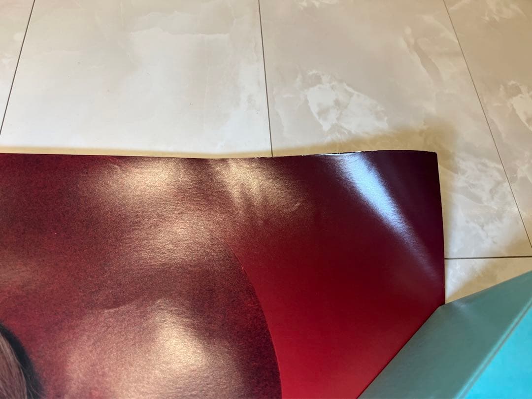 西野カナ　直筆サイン入りポスター 『Secret Collection RED』