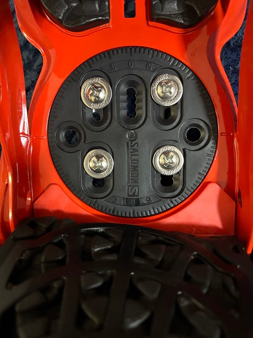 【新品】SALOMON サロモン スノーボードビンディングrhythm sサイズ