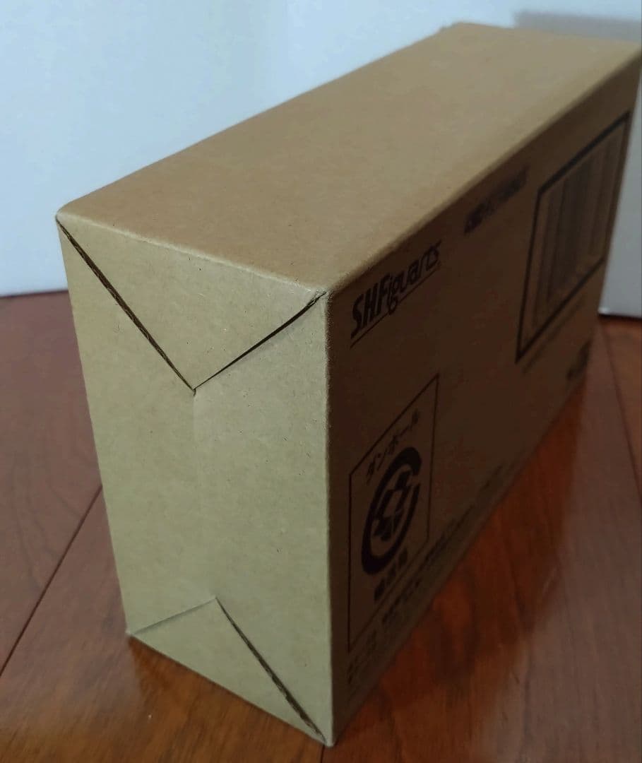 輸送箱未開封 S.H.Figuarts 真骨彫製法 仮面ライダービースト