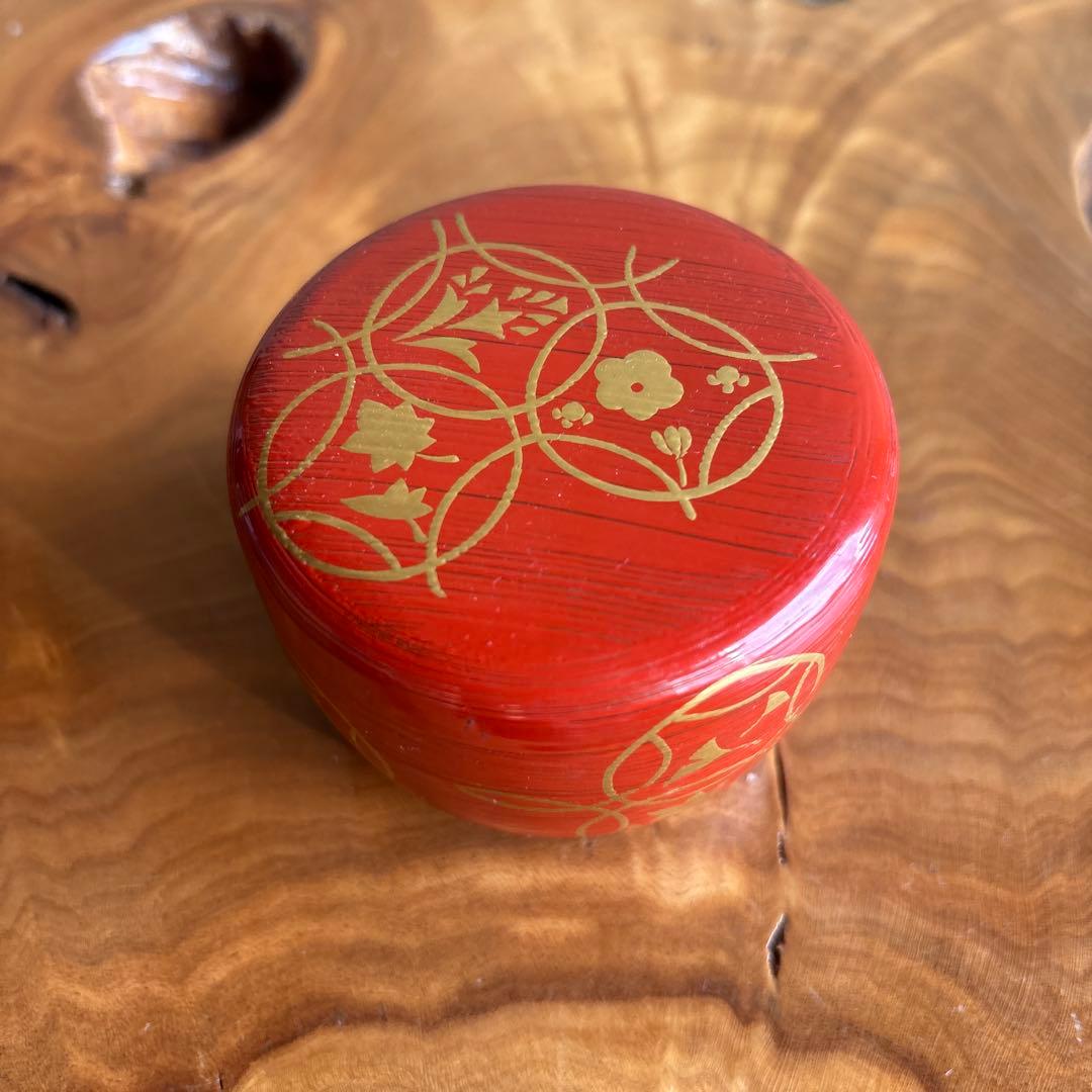 七宝蒔絵 朱刷毛目平棗 塗師 陽高 蒔絵 茶道具 共箱