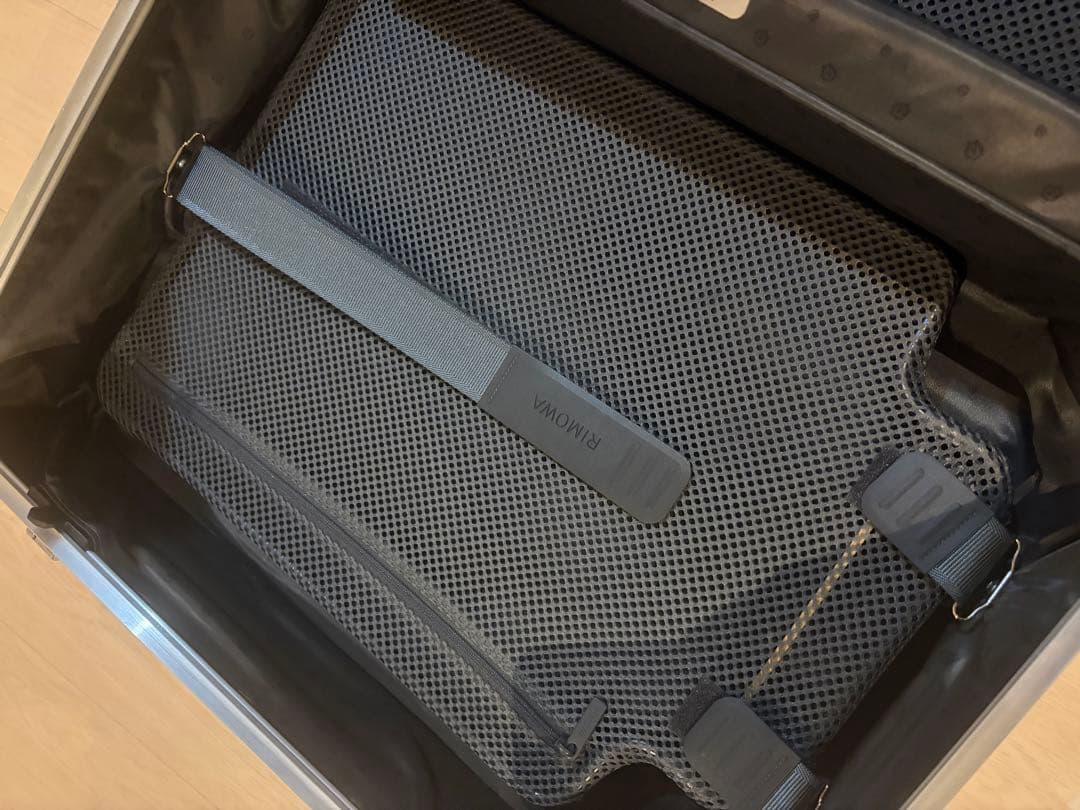 rimowa スーツケース　機内持ち込み可能